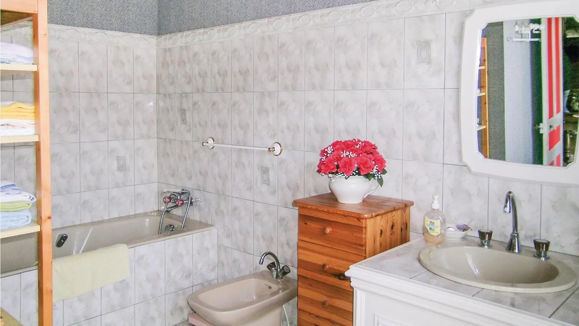 3 Bedroom Nice Home In Santec 0*,  France