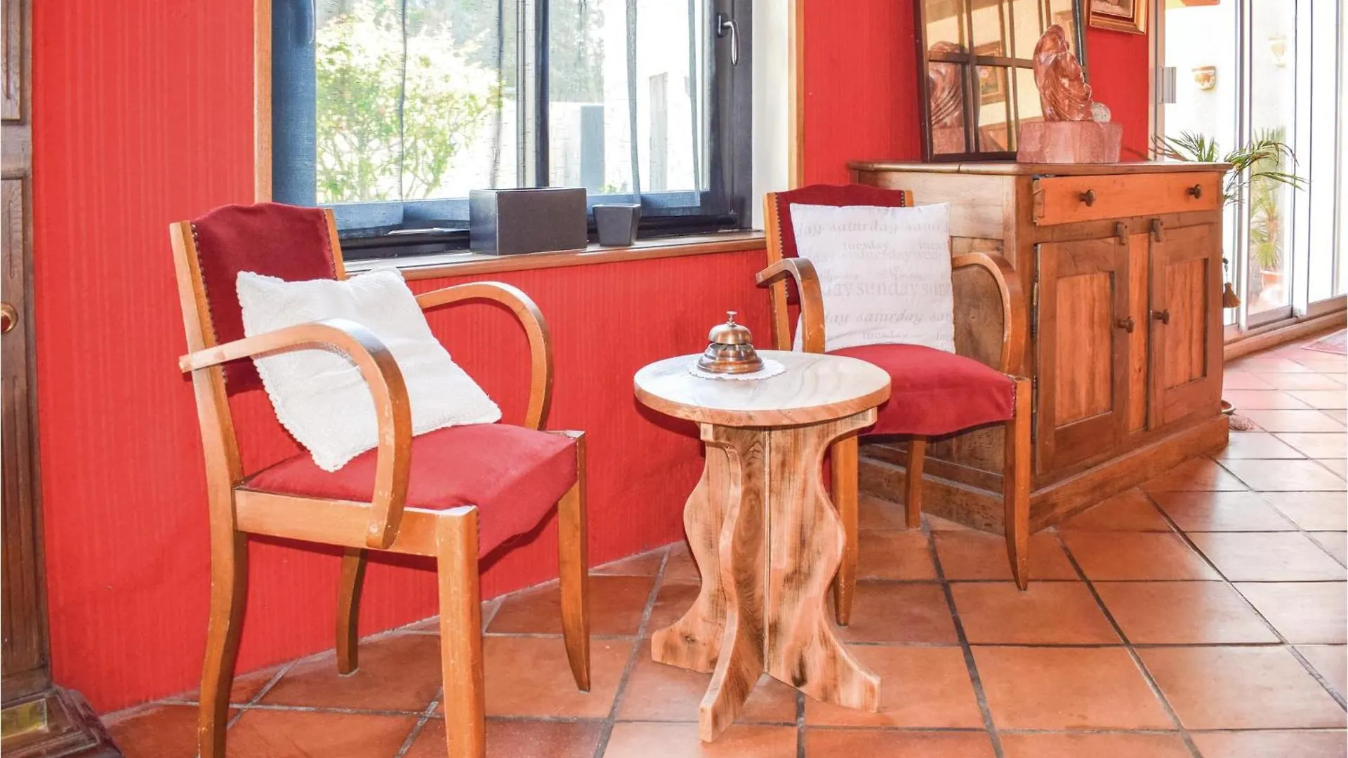 Holiday home 3 Bedroom Nice Home In Santec